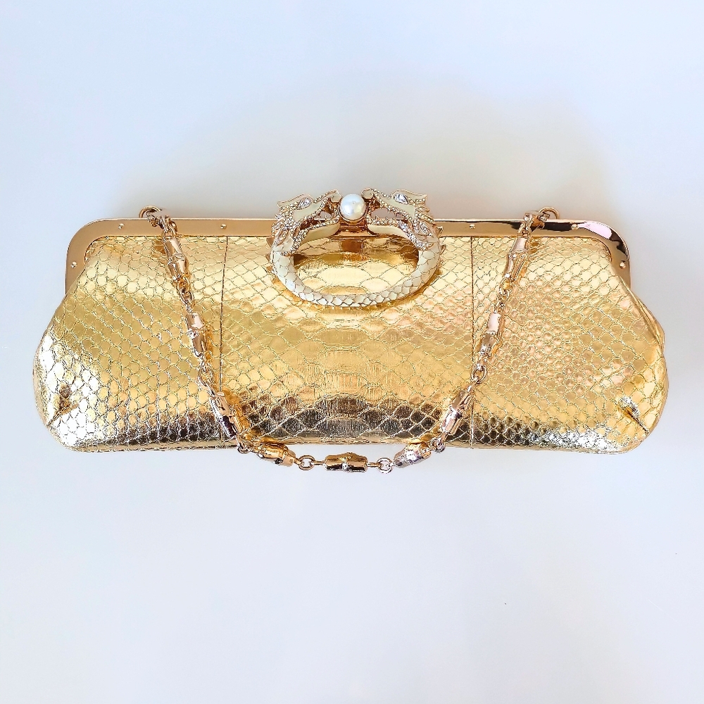 **SOLD**Gucci 2004 Tom Ford Era Limited Edition Dragon Head Clutch Frame Bag